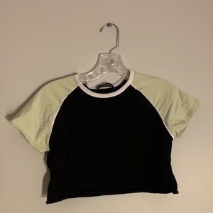 Brandy Melville Crop Top
